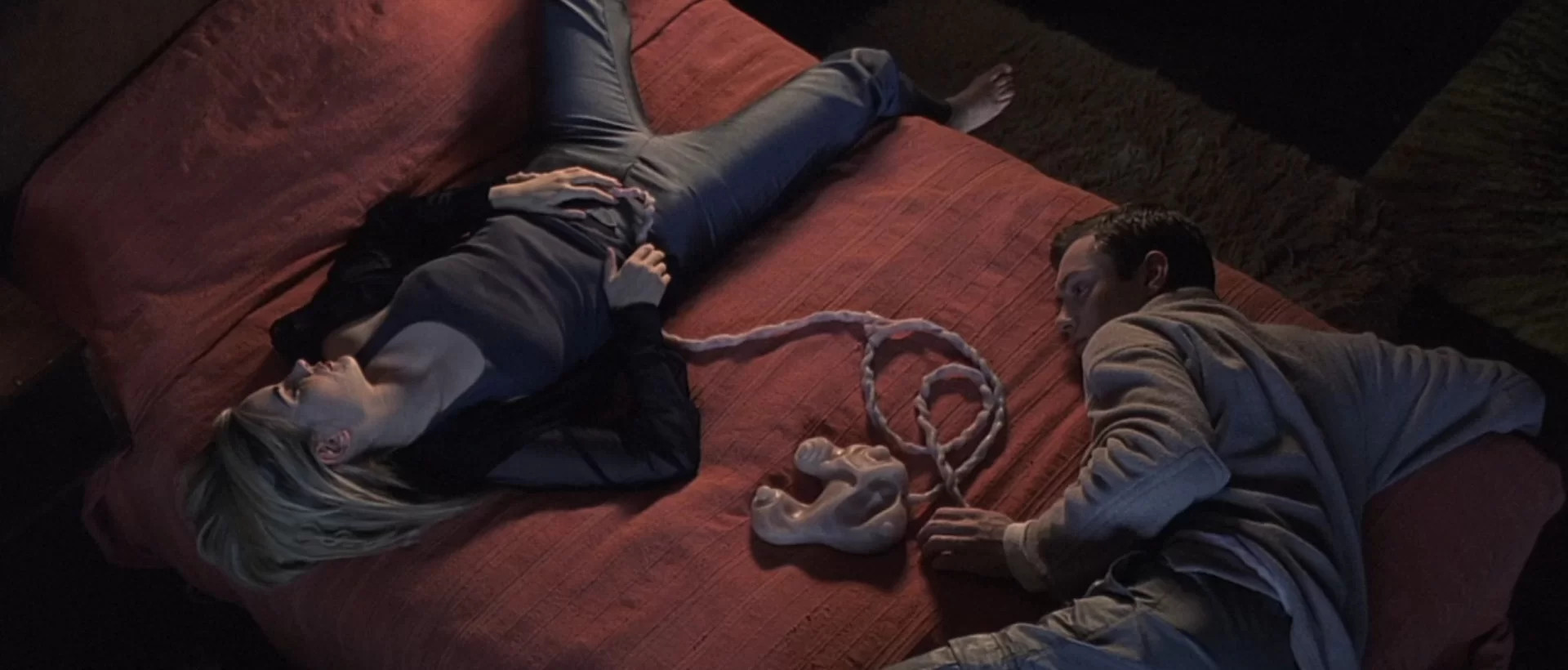 eXistenZ (1999), diretto da David Cronenberg